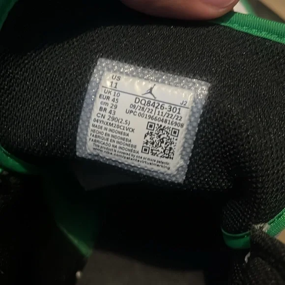 Jordan 1 Mid Lucky Green - Picture 5 of 6